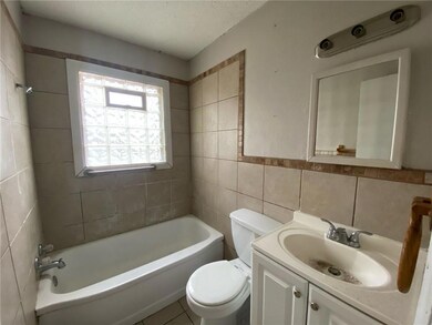 9001 E 75th St, Raytown, MO 64138 - photo 6