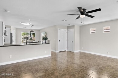 6-web-or-mls-1051-w-22nd-ave