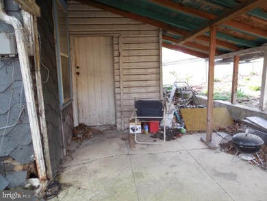 340 S Main St, Spring City, PA 19475 - photo 3