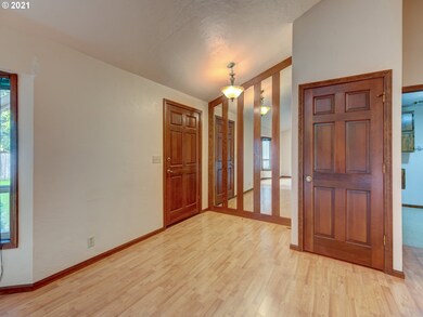 1865 Norkenzie Rd, Eugene, OR 97401 - photo 3