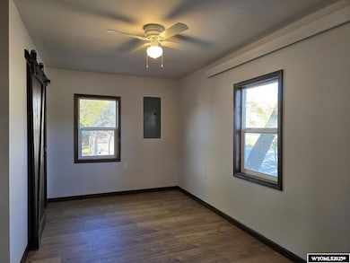 221 Beryl St, Kemmerer, WY 83101 - photo 6