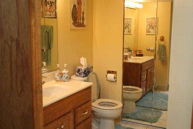 17463 Park Ln, Country Club Hills, IL 60478 - photo 6