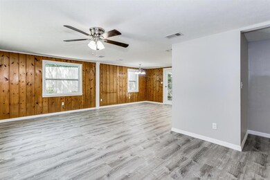 8640 Eight Mile Creek Rd, Pensacola, FL 32526 - photo 5