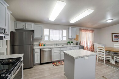 2200 N Delaware Dr unit 69, Apache Junction, AZ 85120 - photo 2