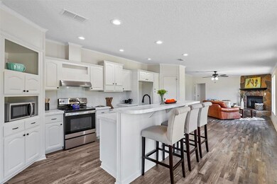 5904 Strawberry Ridge Ln, Joshua, TX 76058 - photo 3