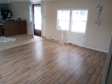 46 Madden Rd unit 11, West Brookfield, MA 01585 - photo 4