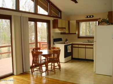 100 Laurel Dr, Milford, PA 18337 - photo 5