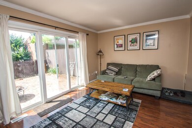 1367 Bluff Ave B (1 of 30)