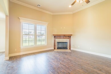 119ArrowwoodInterior-3