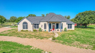352 Montgomery Ln, Weatherford, TX 76087 - photo 2