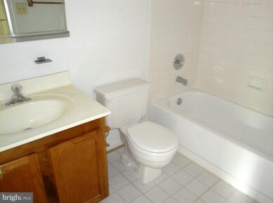 16314 Taconic Cir, Dumfries, VA 22025 - photo 5