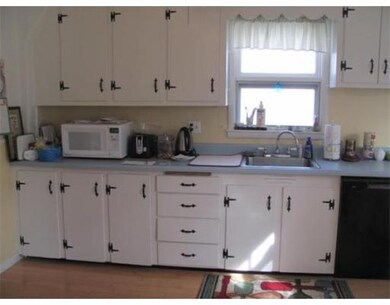 20 Avon St, Andover, MA 01810 - photo 7