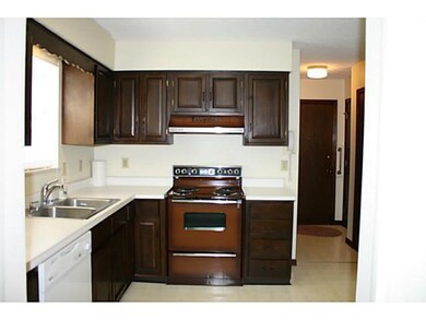 1237 Slade Ave, Columbus, OH 43235 - photo 6