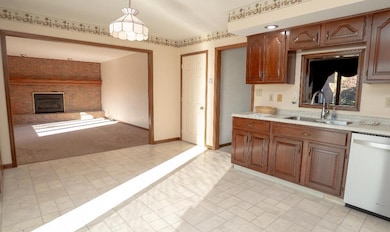 153 Gemini St, Sidney, OH 45365 - photo 4