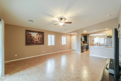 1295 N Lantana Place, Casa Grande, AZ 85122 - photo 7