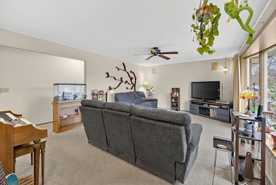 2205 Welhouse Dr, Kaukauna, WI 54130 - photo 2