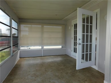 838 Hawthorn Cir, Sebastian, FL 32976 - photo 4