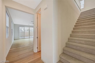 31 Castleton Tower Ct, Henderson, NV 89011 - photo 4