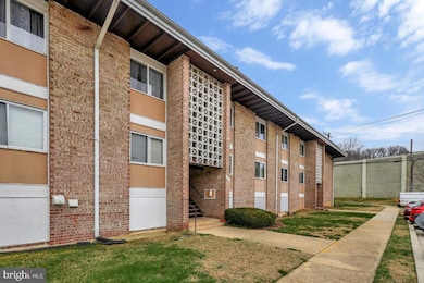 561 Wilson Bridge Dr unit B1, Oxon Hill, MD 20745 - photo 2
