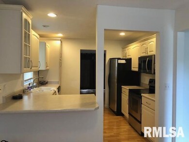 4622 N Weaverridge Blvd, Peoria, IL 61615 - photo 4