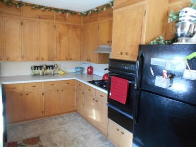 730 Walnut 027