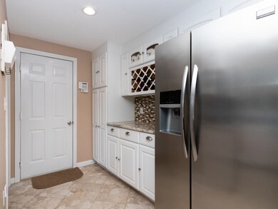33 Miller St, Franklin, MA 02038 - photo 4