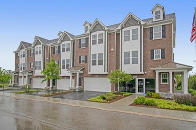 917 Coletta Cir, Naperville, IL 60563 - photo 2