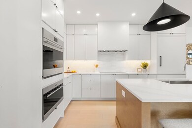 145 Warren St unit 5, Newton Center, MA 02459 - photo 6