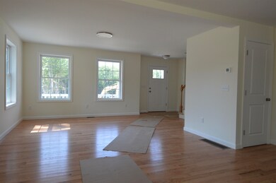 48 Ida Cir unit 310-22, Rochester, NH 03868 - photo 5