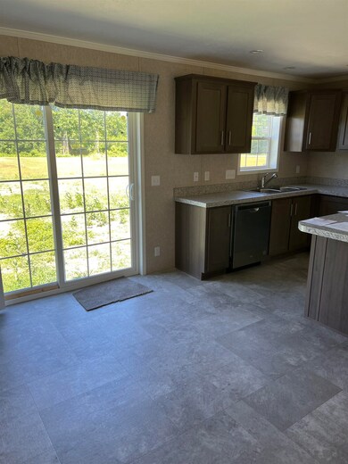 22 Meadow Rd, Vernon, VT 05354 - photo 3