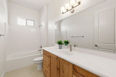 1128 W. Grayson Dr-1