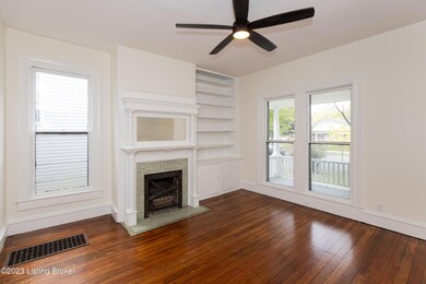 1214 E Elm