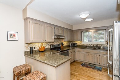 775NWL.007_Kitchen