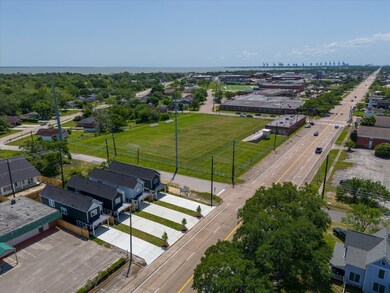  This home is walking distance to the elementary,