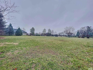 10 Orchard Hill Blvd, Moline, IL 61265 - photo 2