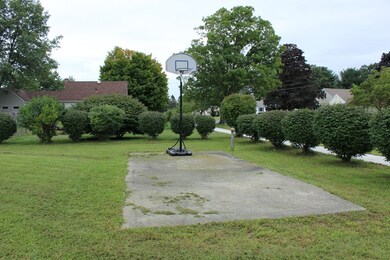 49 Montague St, Turners Falls, MA 01376 - photo 5