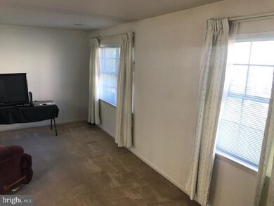 9754 Hagel Cir unit C, Lorton, VA 22079 - photo 6