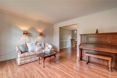 Generous size Living Room with plenty of Sunlight 