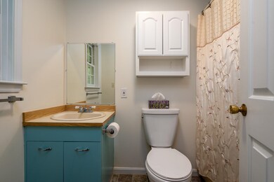 16 Captain Cook Way, Plaistow, NH 03865 - photo 7