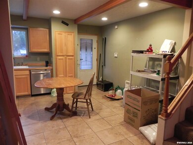 184 Cedar Ln, Gates, OR 97346 - photo 2