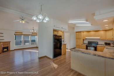 04_1917_Pickett_Lane_Silt_81652004_mls