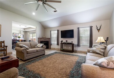 8004 Overland Rd, Siloam Springs, AR 72761 - photo 7