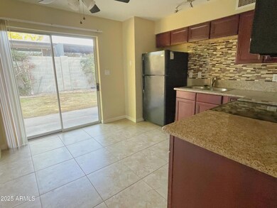 3646 E Montecito Ave unit 2, Phoenix, AZ 85018 - photo 7