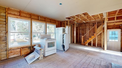 42 Jefferson St, Auburn, ME 04210 - photo 6