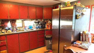 2 Daniel St, Milo, ME 04463 - photo 6