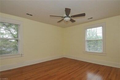 1513 Cloverdale Ave, Winston Salem, NC 27104 - photo 7