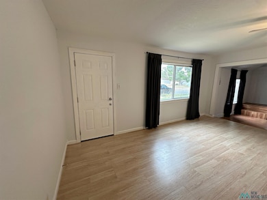 102 Pear St, Roswell, NM 88201 - photo 4