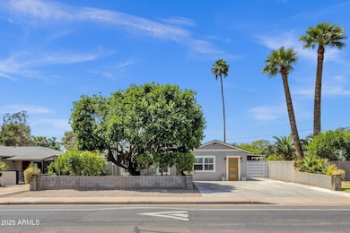 2-web-or-mls-4216-n-20th-st