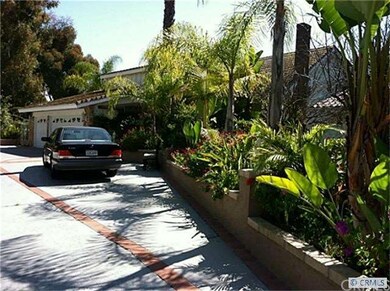 private gated driveway