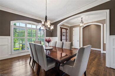 Dining Room view into Foyer